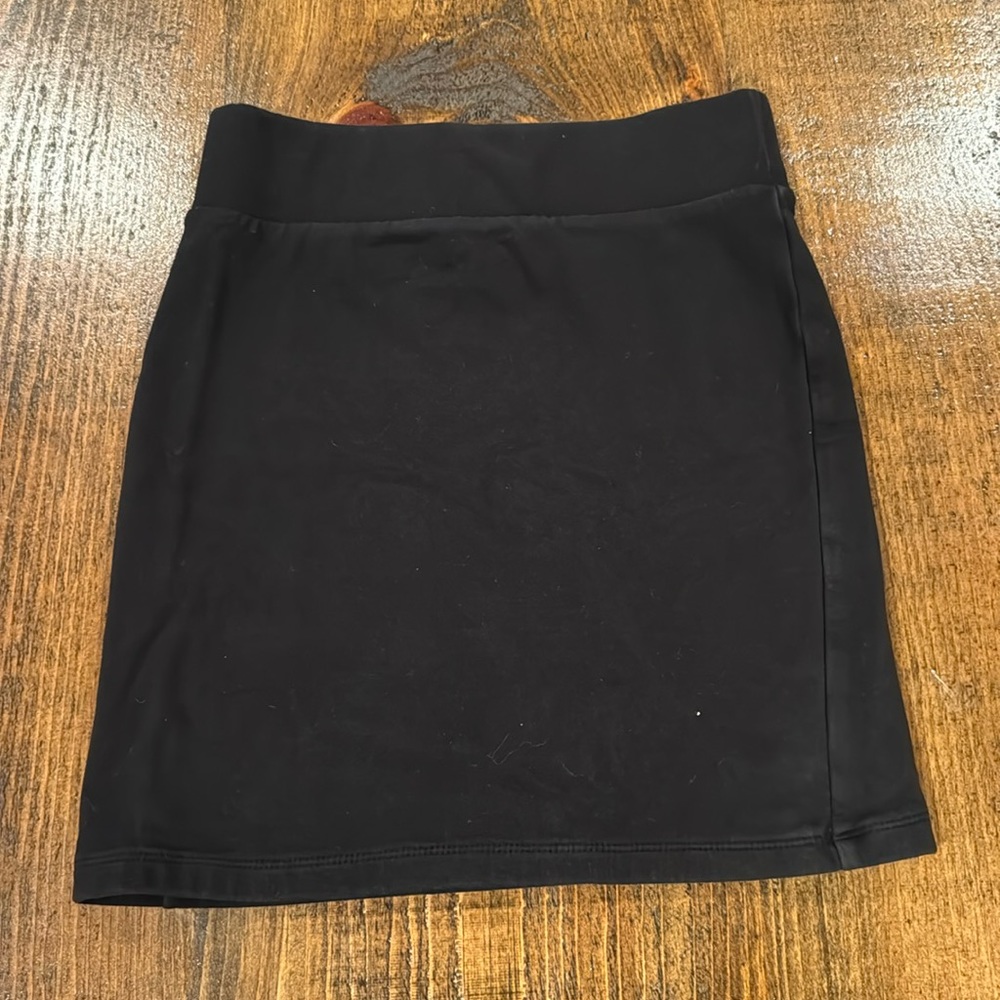 Black double lined mini skirt